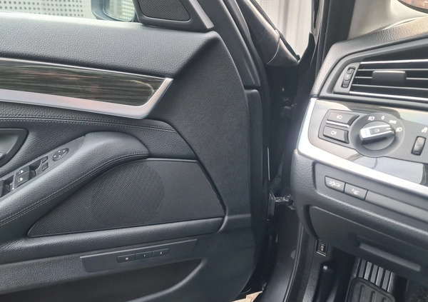 BMW Seria 5 cena 58900 przebieg: 196500, rok produkcji 2013 z Poznań małe 326